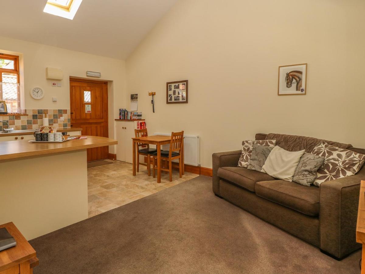 Stable Cottage Тирск Екстериор снимка